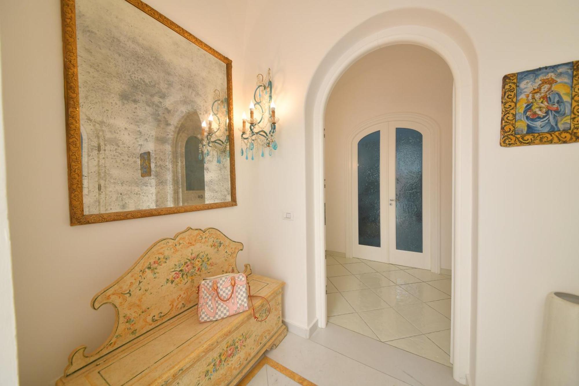 Queen Suite - Luxury Rooms (Adults Only) Forio di Ischia Εξωτερικό φωτογραφία