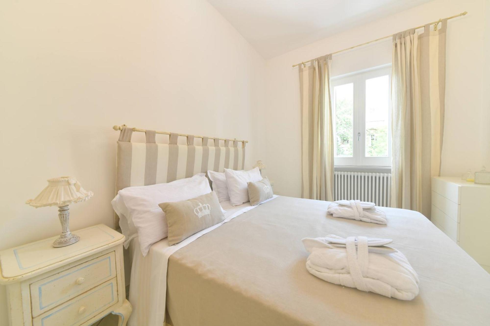 Queen Suite - Luxury Rooms (Adults Only) Forio di Ischia Εξωτερικό φωτογραφία